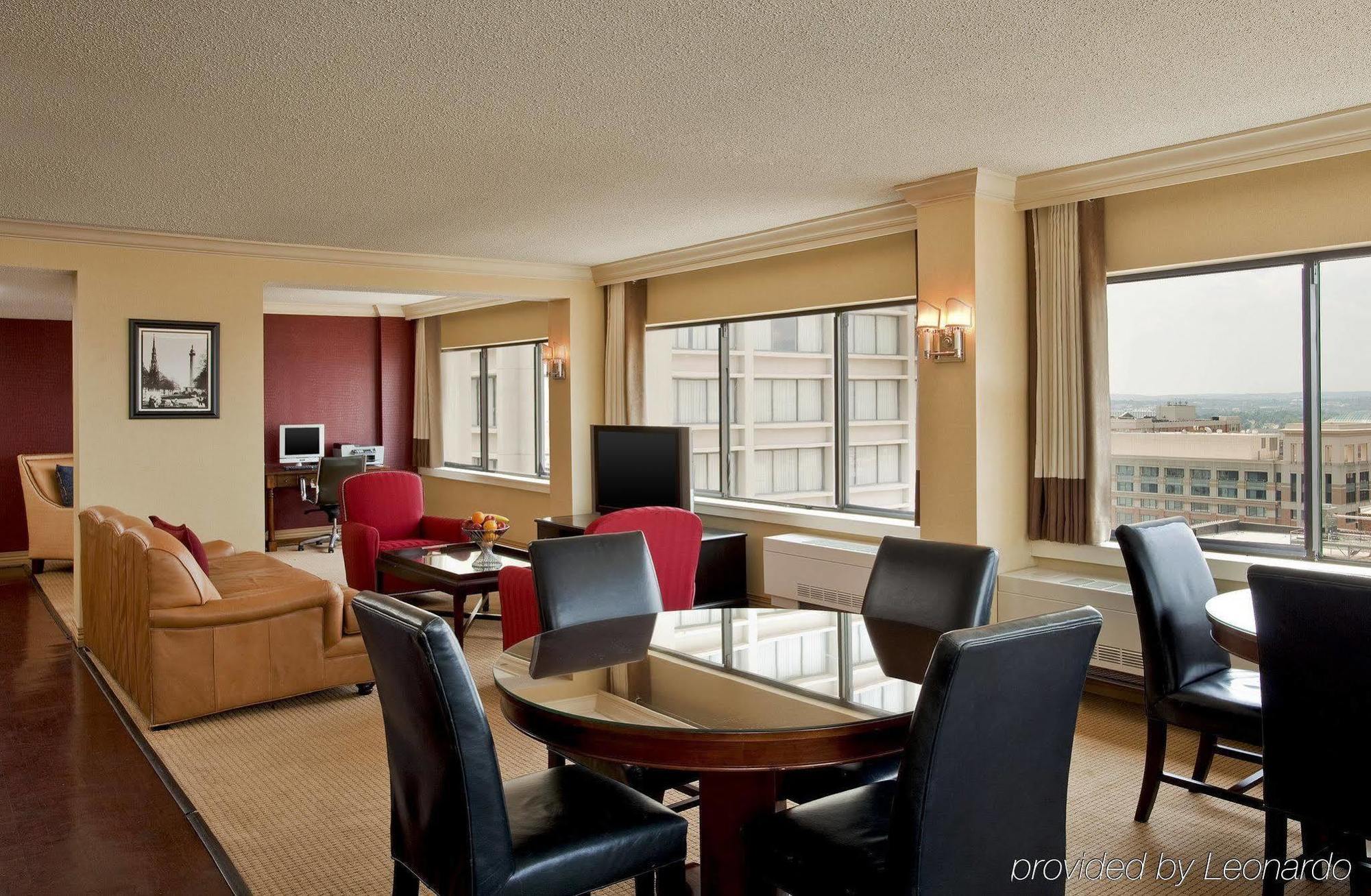 Hotel Baltimore Downtown-Inner Harbor Esterno foto
